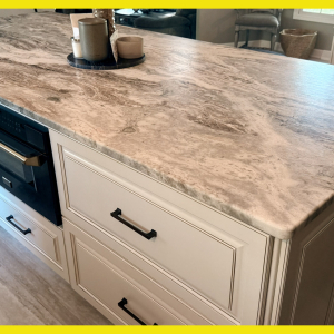 Windsor Brass Stain Ridge Quartz Countertop
