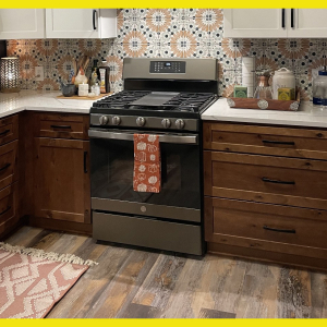 Narrow Shaker Rustic Kitchen Cabinets