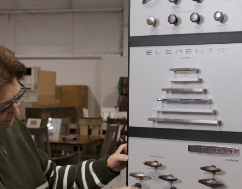 Choosing The Right Northeast Ohio Kitchen Cabinet Pulls & Knobs