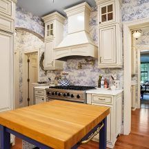 Classic Kitchen Renovation in Akron, OH